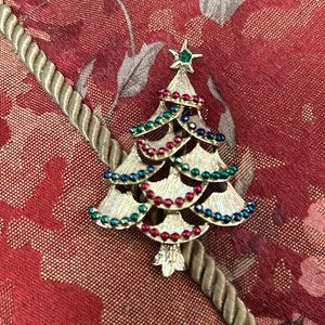 Signed Vintage Gerry's Christmas tree Brooch Holiday Pin